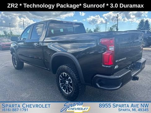 Used 2024 Chevrolet Silverado 1500 ZR2 w/ Technology Package AWD/4WD image 6