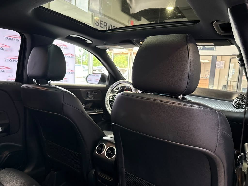Used 2023 Mercedes-Benz GLA 250 4MATIC w/ Premium Package image 42