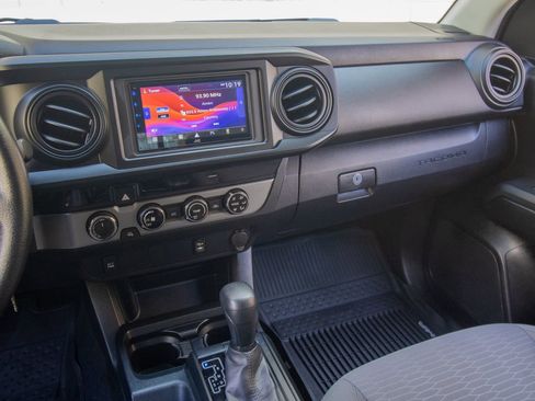 Used 2017 Toyota Tacoma SR w/ Tow Package AWD/4WD image 24