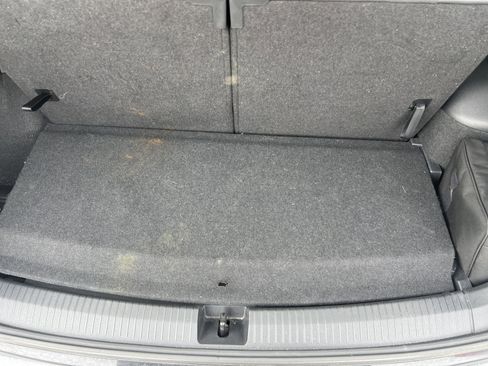 Certified 2023 Volkswagen Tiguan SE w/ Panoramic Sunroof Package image 32