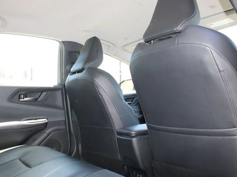 Used 2024 Toyota Prius XLE FWD image 16