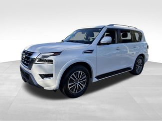Used 2024 Nissan Armada SL w/ Captain's Chairs Package video 3