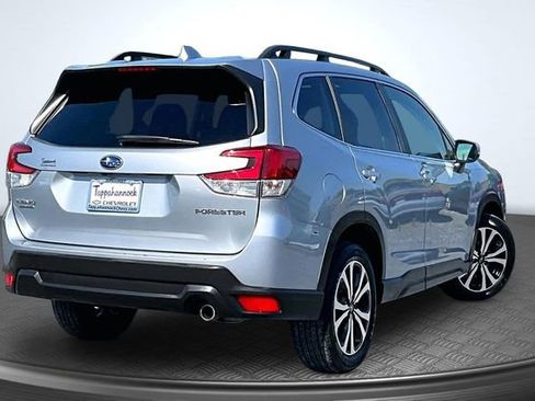 Used 2022 Subaru Forester Limited AWD/4WD image 6