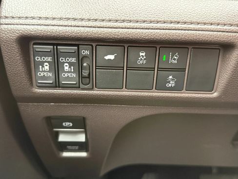 Used 2020 Honda Odyssey EX-L image 39
