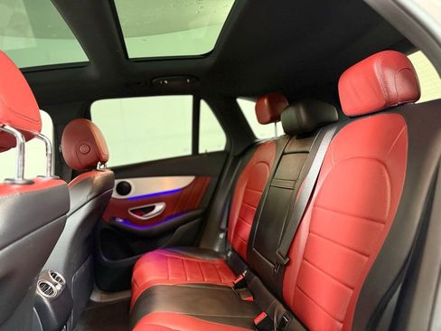 Used 2022 Mercedes-Benz GLC 300 4MATIC image 22