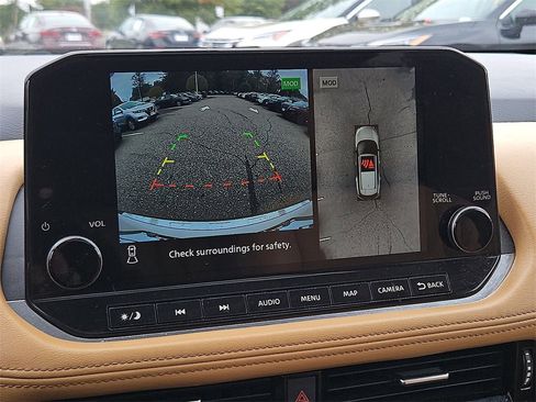 Certified 2021 Nissan Rogue Platinum image 20