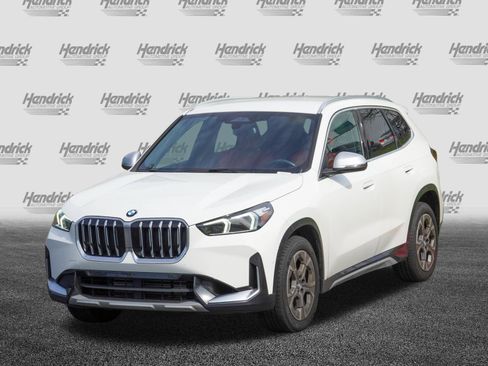 Used 2023 BMW X1 xDrive28i w/ Convenience Package AWD/4WD image 5