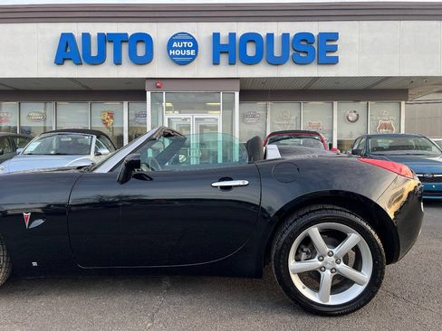 Used 2009 Pontiac Solstice Convertible w/ Preferred Package RWD image 33