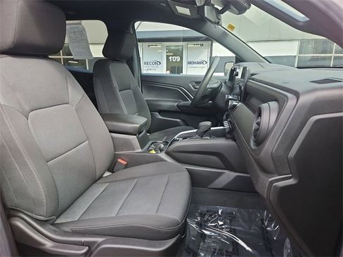 Used 2023 Chevrolet Colorado W/T image 27