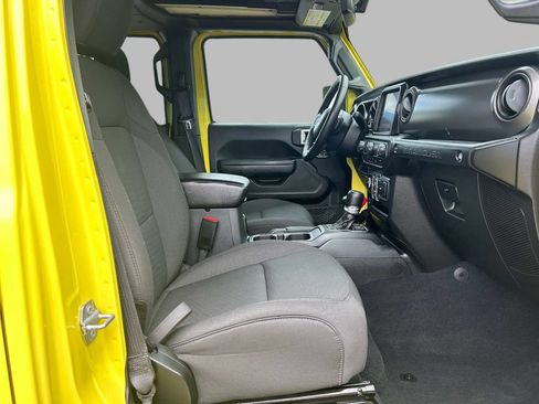 Used 2023 Jeep Wrangler Unlimited Sport w/ Sun And Sound Package AWD/4WD image 19