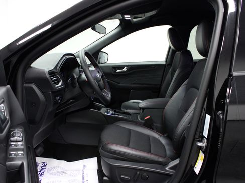 New 2026 Ford Escape ST-Line w/ Cold Weather Package image 12