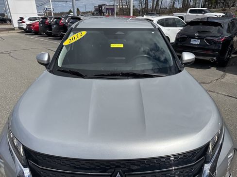 Used 2022 Mitsubishi Outlander ES image 25