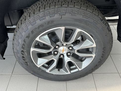 New 2026 Chevrolet Silverado 1500 LT AWD/4WD image 7