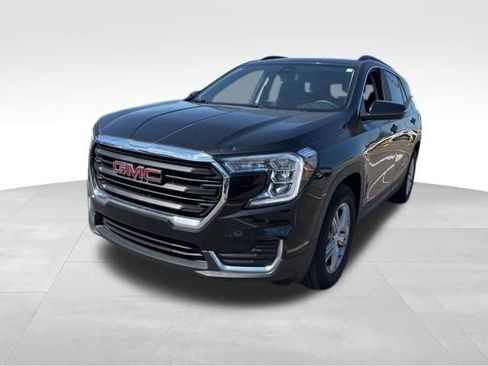 Used 2023 GMC Terrain SLE w/ Driver Convenience Package FWD image 1
