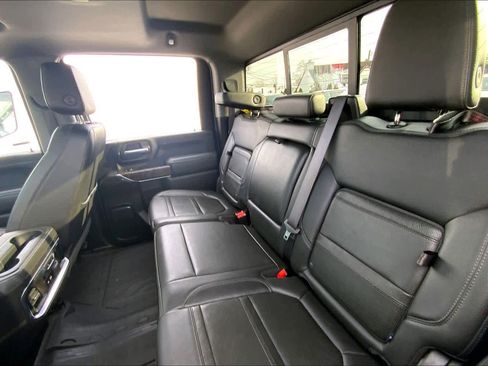 Used 2020 GMC Sierra 3500 Denali w/ Denali Ultimate Package image 18