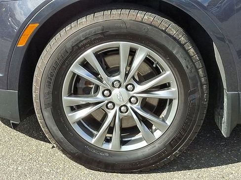 Used 2023 Cadillac XT5 Premium Luxury image 6