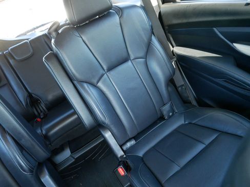 Used 2019 Subaru Ascent Limited AWD/4WD image 14