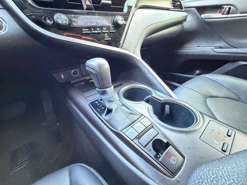 Used 2024 Toyota Camry XSE FWD image 40