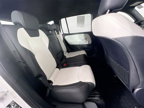 Certified 2023 Mercedes-Benz GLB 250 4MATIC image 23