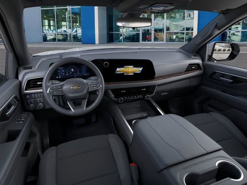 New 2026 Chevrolet Suburban LS AWD/4WD image 15