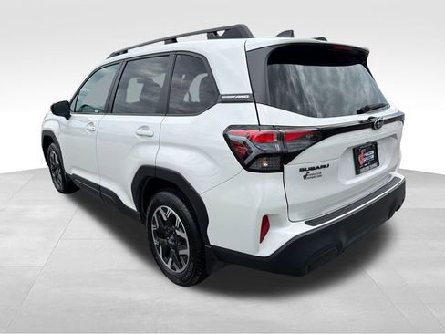 Certified 2026 Subaru Forester Premium w/ Base/Premium Package AWD/4WD image 5