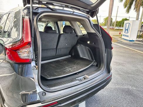 Certified 2025 Honda CR-V EX image 28