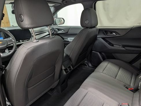 New 2027 Chevrolet Equinox LT FWD image 12