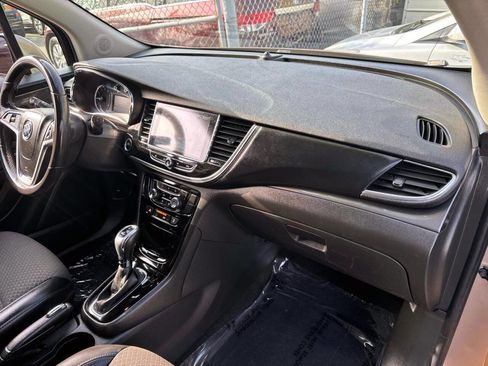 Used 2019 Buick Encore Preferred FWD image 8