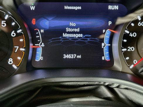 Used 2025 Jeep Compass Limited AWD/4WD image 13