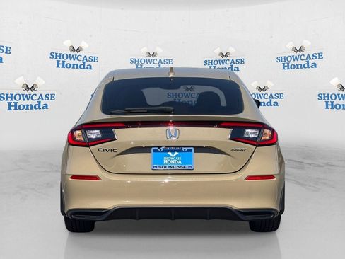 Used 2025 Honda Civic Sport image 4