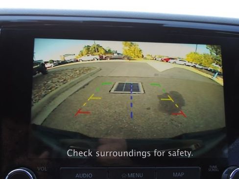 Used 2022 Nissan Frontier Pro-X RWD image 31