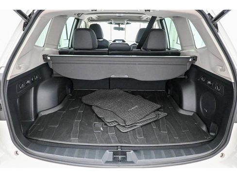 Used 2022 Subaru Forester Touring image 52