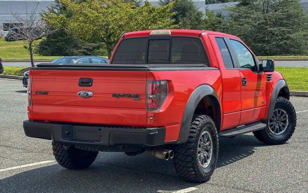 Used 2010 Ford F150 Raptor AWD/4WD image 16