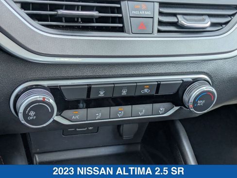 Used 2023 Nissan Altima 2.5 SR FWD image 24
