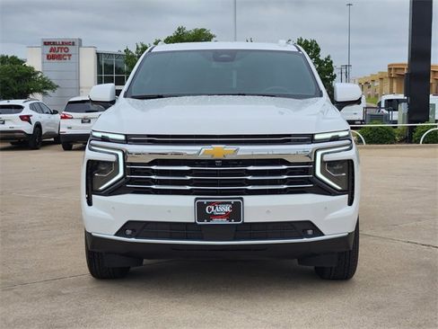 Used 2026 Chevrolet Tahoe LT w/ Comfort Package AWD/4WD image 10