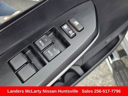 Used 2014 Toyota Tundra Platinum RWD image 25