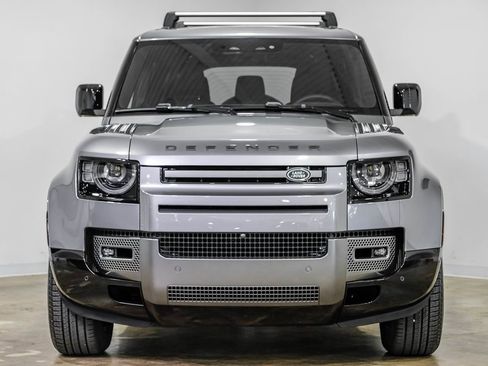 Used 2024 Land Rover Defender 130 Outbound image 7