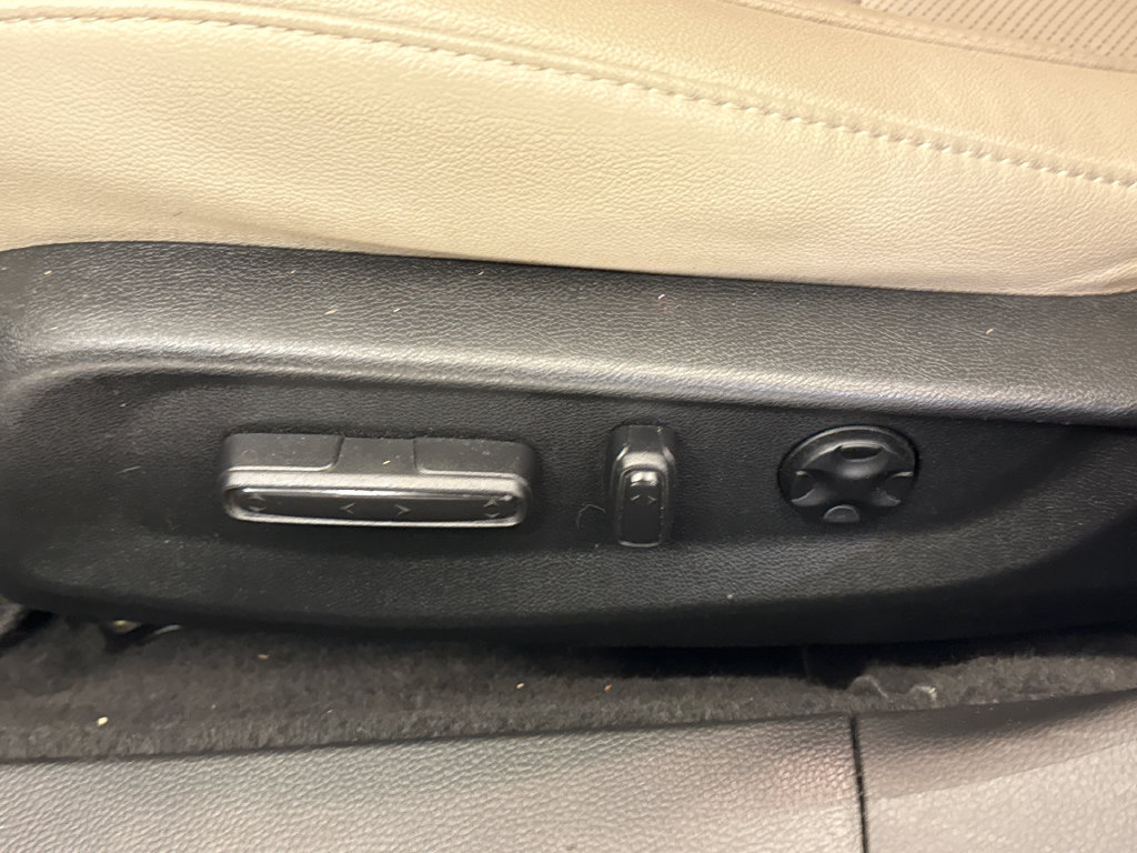 Used 2021 Honda Accord EX-L image 21