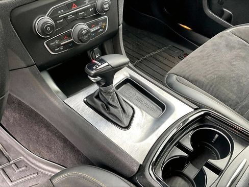 Certified 2018 Dodge Charger R/T RWD image 31