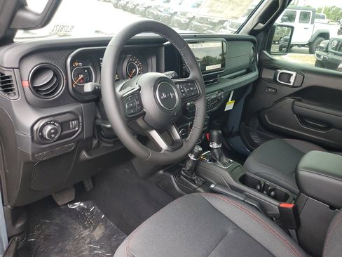 New 2026 Jeep Gladiator Rubicon w/ Safety Group image 11
