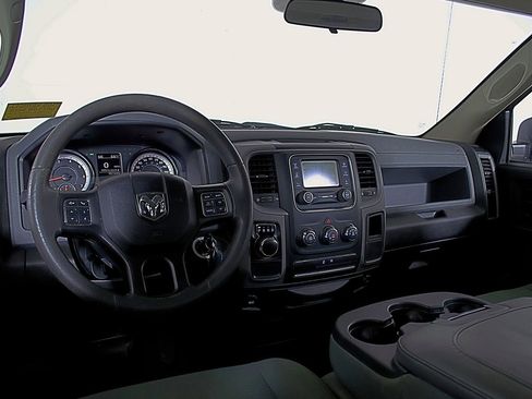 Used 2019 RAM 1500 Tradesman w/ Tradesman SXT Package image 11