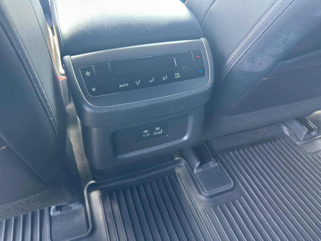 Used 2023 Nissan Pathfinder Rock Creek AWD/4WD image 15