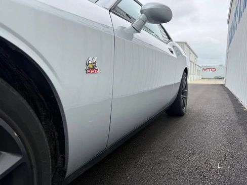 Used 2019 Dodge Challenger R/T Scat Pack RWD image 5