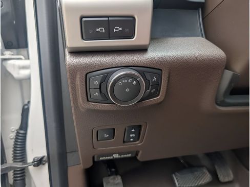Used 2018 Ford F350 King Ranch w/ King Ranch Ultimate Package AWD/4WD image 19