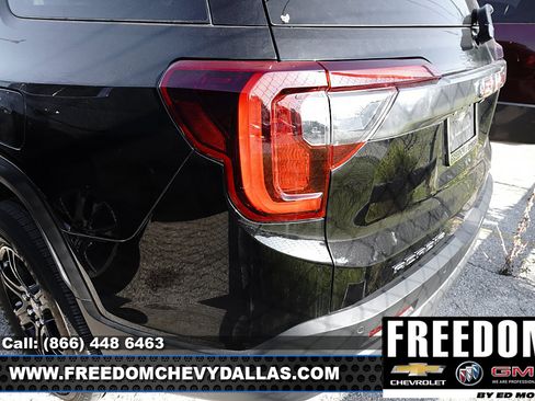 Certified 2023 GMC Acadia AT4 w/ Technology Package AWD/4WD image 8