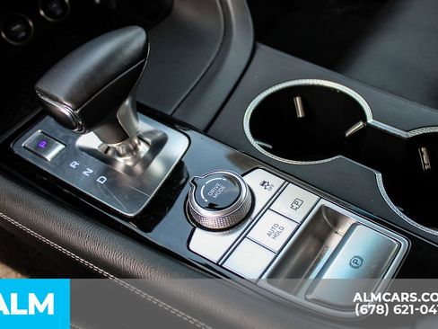 Used 2025 Genesis G70 2.5T RWD image 37
