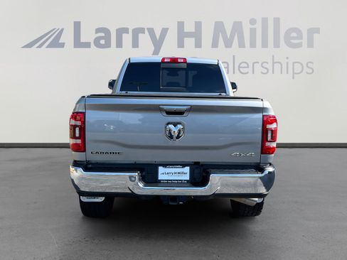Used 2022 RAM 2500 Laramie AWD/4WD image 4
