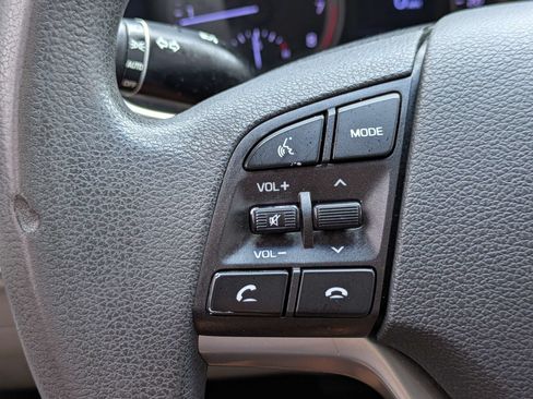 Used 2019 Hyundai Tucson Value FWD image 30