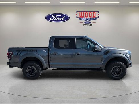 Used 2019 Ford F150 Raptor w/ Equipment Group 802A Luxury AWD/4WD image 2