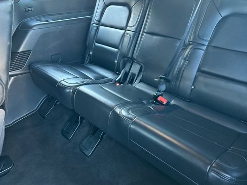 Used 2024 Lincoln Navigator Premiere AWD/4WD image 14